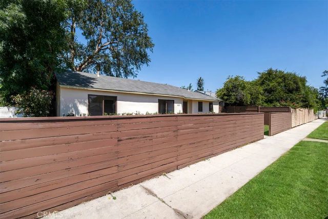 8207 White Oak Avenue, Reseda, CA 91335