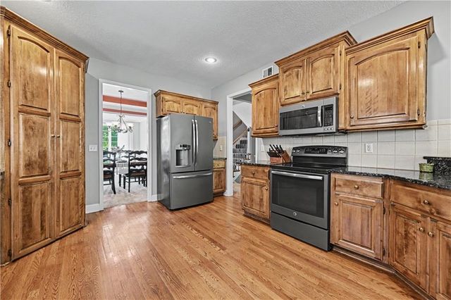 16140 S Brookfield Street, Olathe, KS 66062
