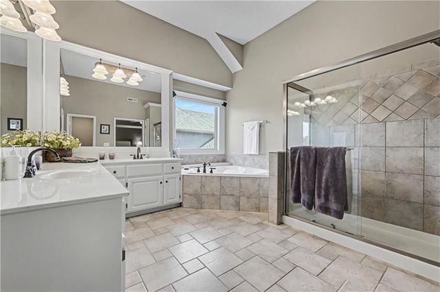 16140 S Brookfield Street, Olathe, KS 66062
