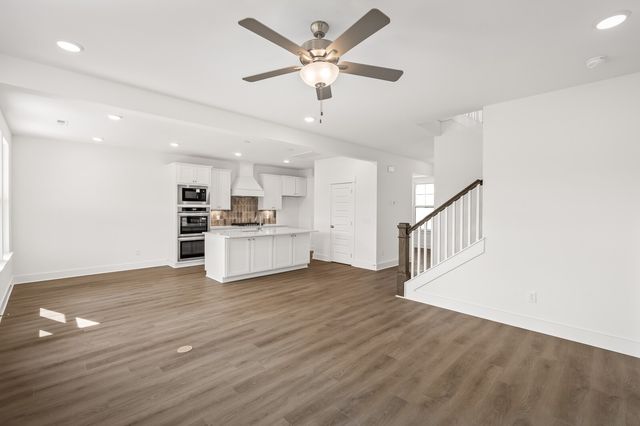 289 Johnnys Place, Mount Juliet, TN 37122