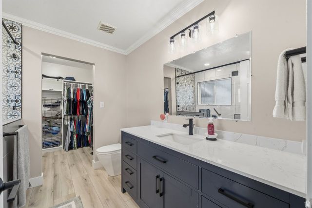 1055 S 1000 W, Clearfield, UT 84015