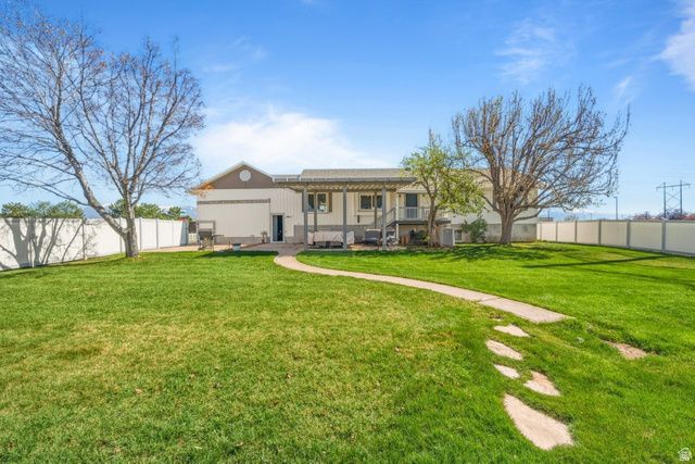 1055 S 1000 W, Clearfield, UT 84015