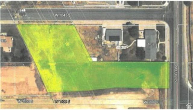 1055 S 1000 W, Clearfield, UT 84015