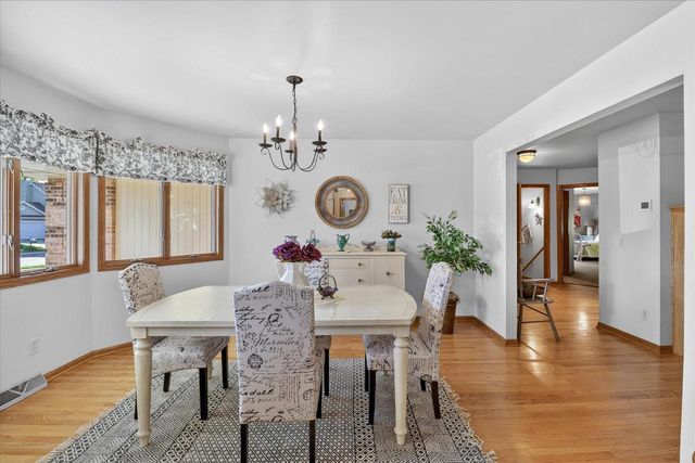 800 King Street, Stoughton, WI 53589