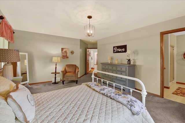800 King Street, Stoughton, WI 53589
