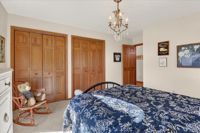 800 King Street, Stoughton, WI 53589