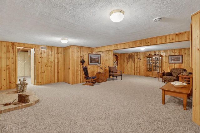 800 King Street, Stoughton, WI 53589