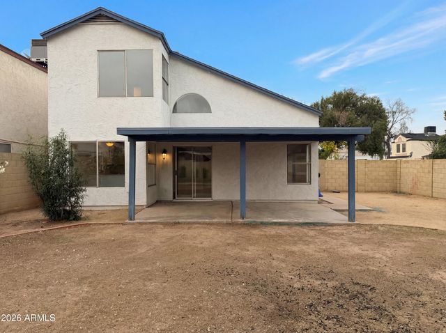 4058 W CHAMA Drive, Glendale, AZ 85310