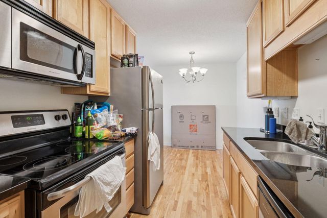 3150 Excelsior Boulevard 207, Minneapolis, MN 55416