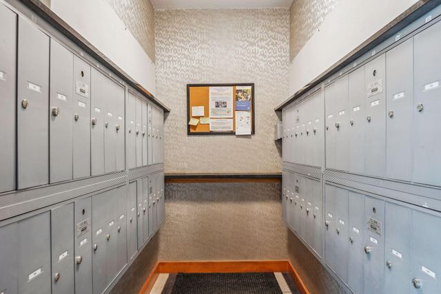 3150 Excelsior Boulevard 207, Minneapolis, MN 55416