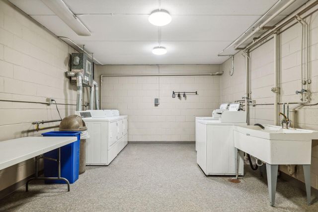 3150 Excelsior Boulevard 207, Minneapolis, MN 55416