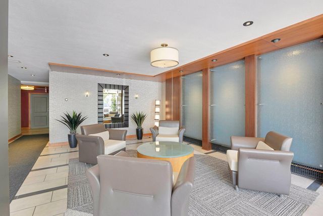 3150 Excelsior Boulevard 207, Minneapolis, MN 55416