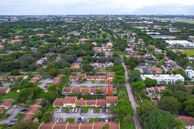 3021 NW 68th Street 11G, Fort Lauderdale, FL 33309