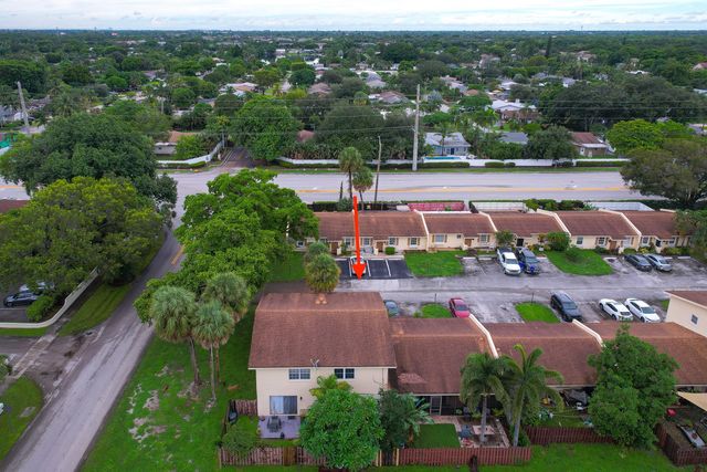 3021 NW 68th Street 11G, Fort Lauderdale, FL 33309