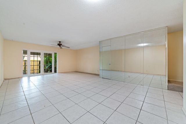 3021 NW 68th Street 11G, Fort Lauderdale, FL 33309