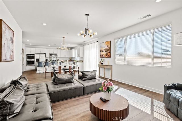 2634 Hannah Creek Lane, Rialto, CA 92377