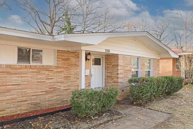 2206 W 36, Pine Bluff, AR 71603