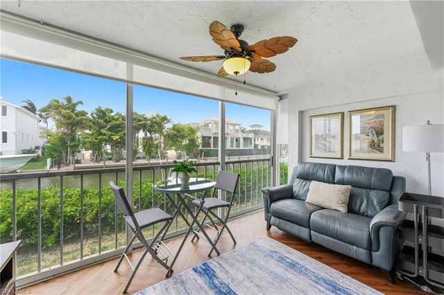 1100 Little Neck CT F52, Naples, FL 34102