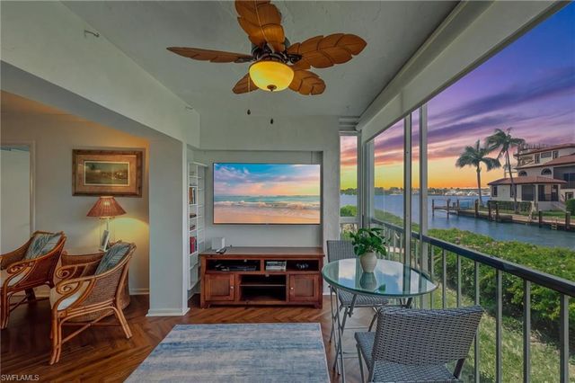 1100 Little Neck CT F52, Naples, FL 34102