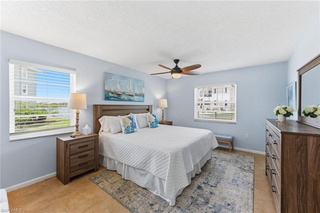 1100 Little Neck CT F52, Naples, FL 34102