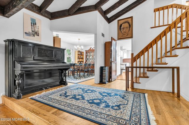 343 River Road, Fair Haven, NJ 07704