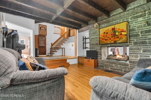 343 River Road, Fair Haven, NJ 07704
