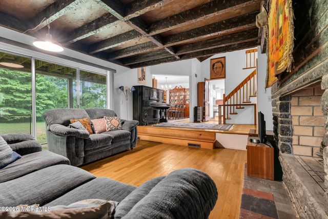 343 River Road, Fair Haven, NJ 07704