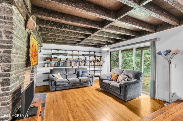 343 River Road, Fair Haven, NJ 07704