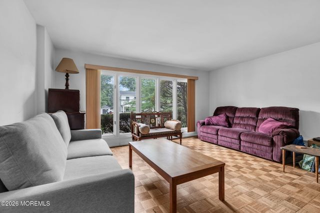 343 River Road, Fair Haven, NJ 07704