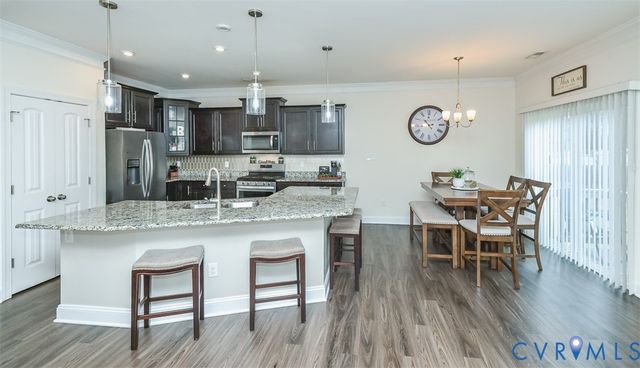7105 Ravenscraig Cres, Henrico, VA 23231