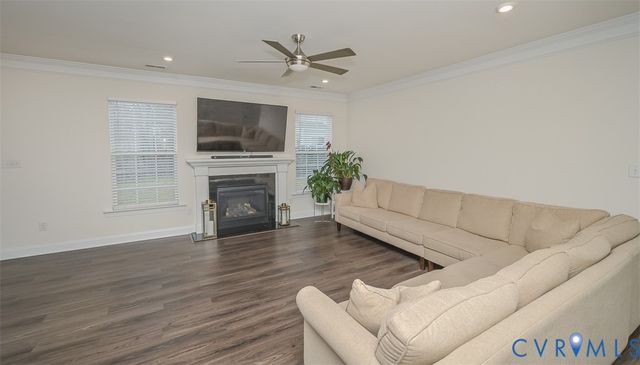 7105 Ravenscraig Cres, Henrico, VA 23231