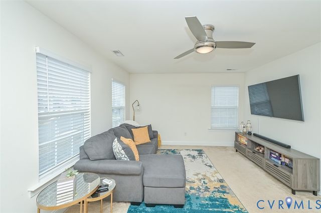 7105 Ravenscraig Cres, Henrico, VA 23231