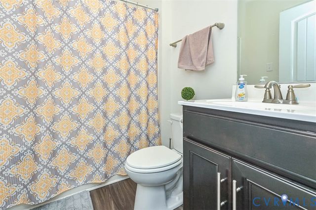 7105 Ravenscraig Cres, Henrico, VA 23231
