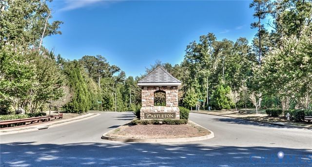 7105 Ravenscraig Cres, Henrico, VA 23231