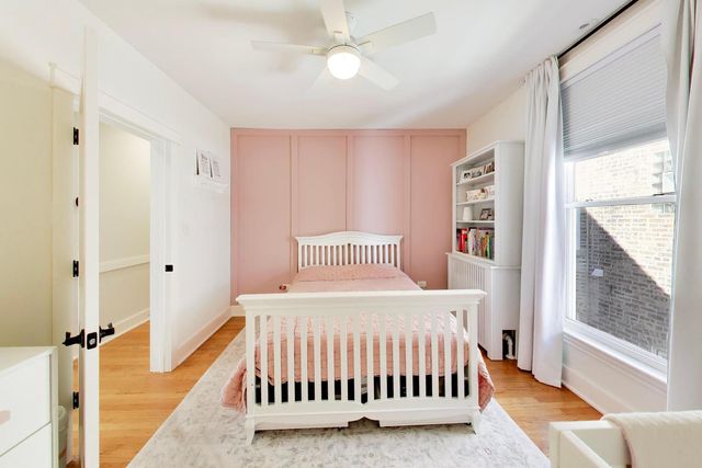 4039 N Harding Avenue, Chicago, IL 60618