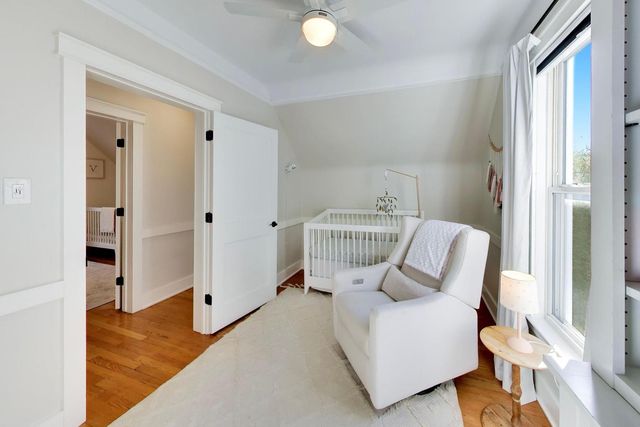 4039 N Harding Avenue, Chicago, IL 60618