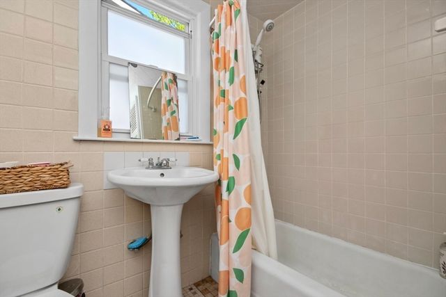 14 Tower St, Somerville, MA 02143