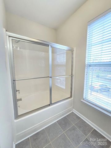 15224 Coventry Court Lane, Charlotte, NC 28277