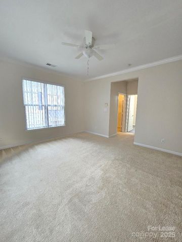 15224 Coventry Court Lane, Charlotte, NC 28277