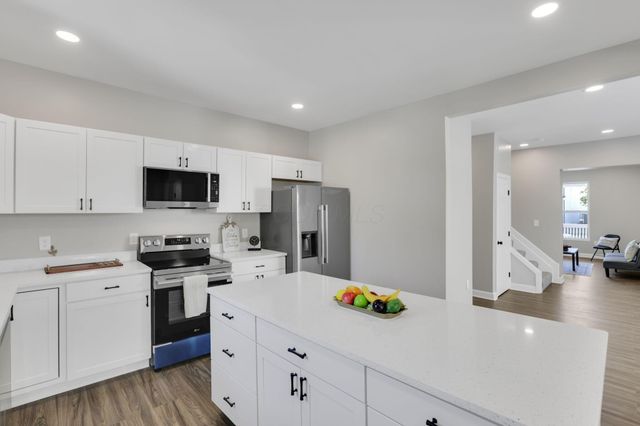 632 E 2nd Avenue, Columbus, OH 43201