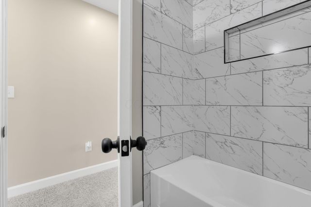 632 E 2nd Avenue, Columbus, OH 43201
