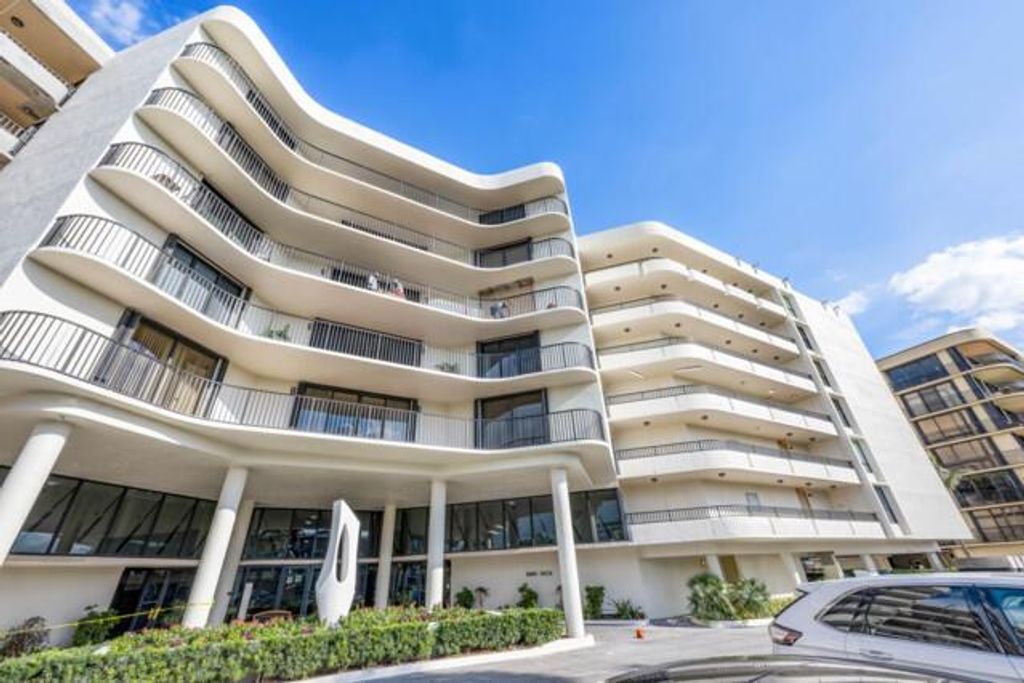 3610 S Ocean Boulevard 510, South Palm Beach, FL 33480