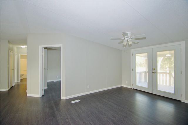 129 Salt Flat Court, Springtown, TX 76082