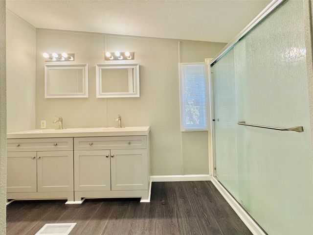 129 Salt Flat Court, Springtown, TX 76082
