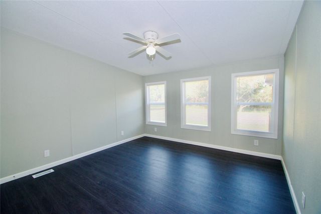 129 Salt Flat Court, Springtown, TX 76082