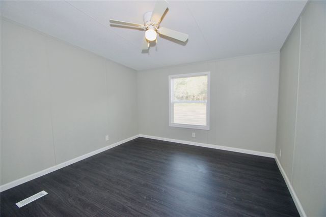 129 Salt Flat Court, Springtown, TX 76082