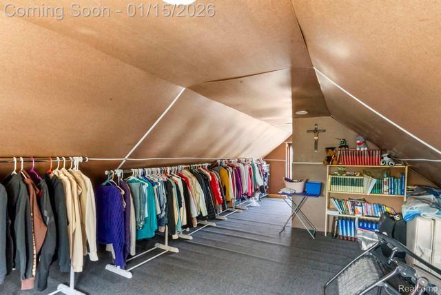 868 Mill Street, Lincoln Park, MI 48146