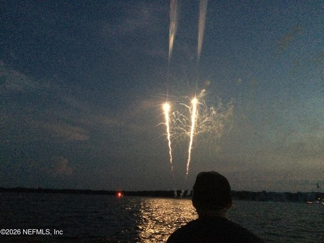 10 CENTRAL Avenue, Crescent City, FL 32112