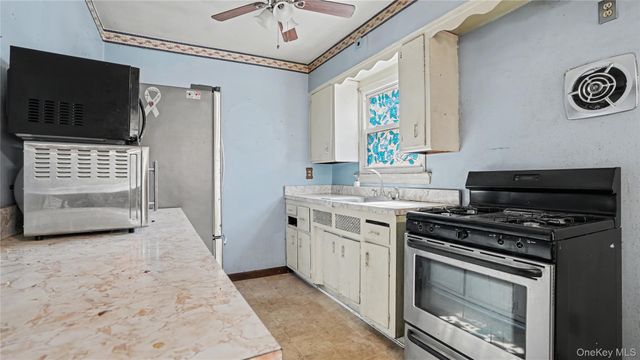 5353 61st Street, Maspeth, NY 11378