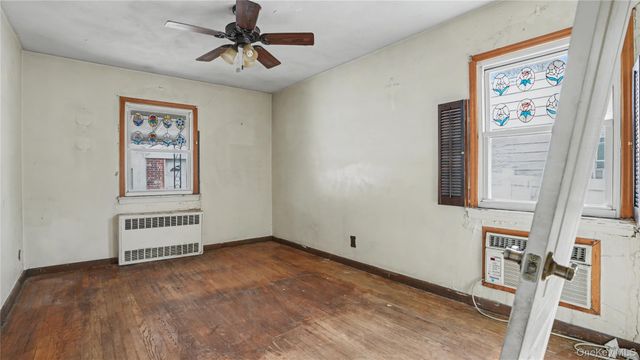 5353 61st Street, Maspeth, NY 11378